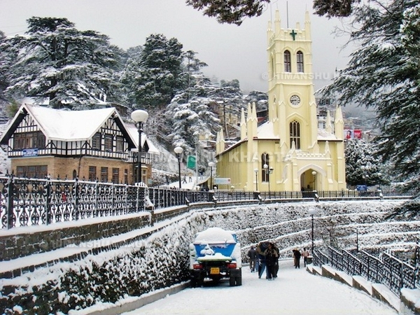 1309936464_shimla-himachal-stock-himanshu-khagta-DSC06742Christ-Church-Shimla-in-Snow-5.jpg