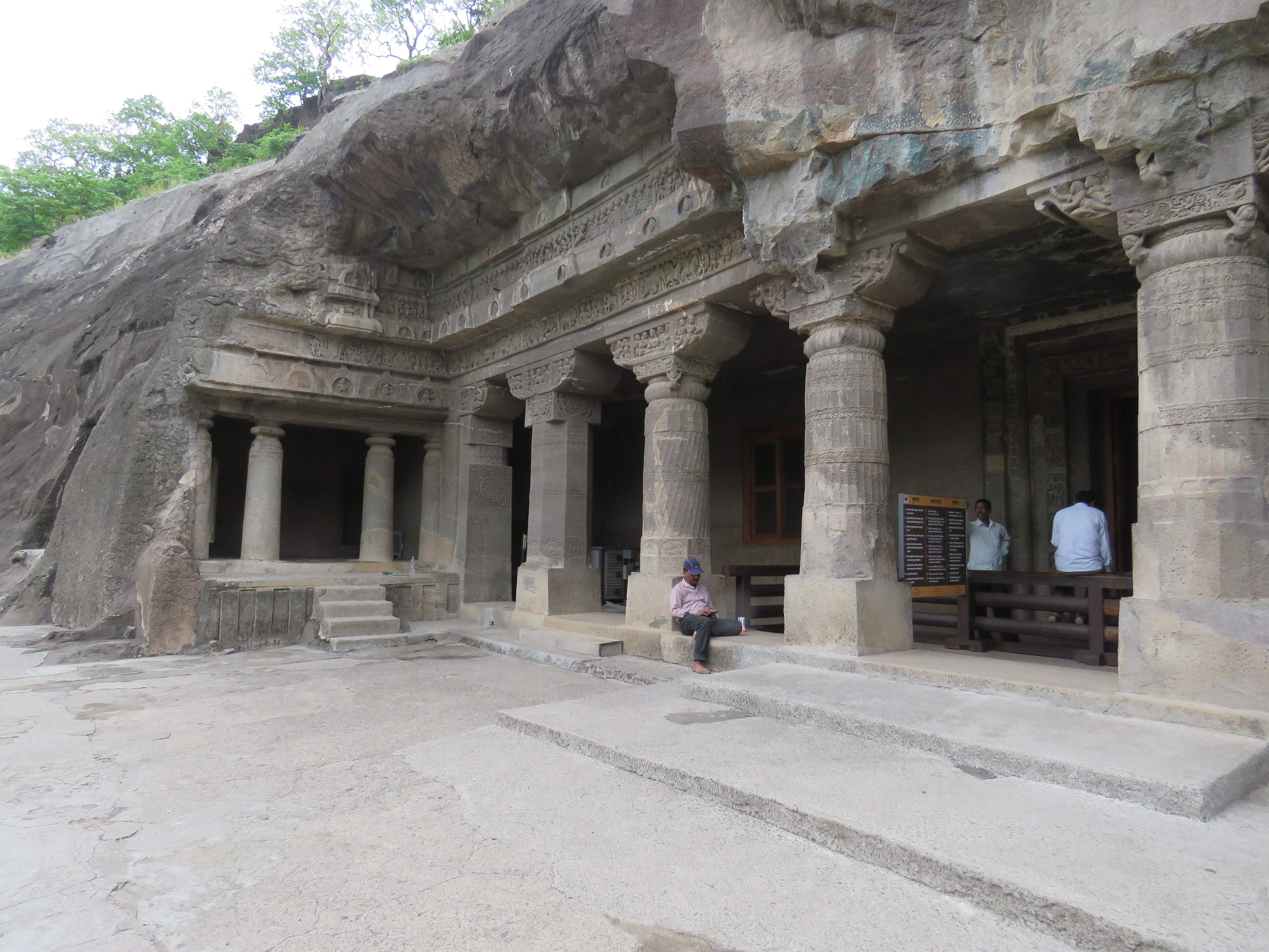 Ajanta & Ellora Caves Full Day Sight Seeing Tour - Aurangabad/Maharashtra