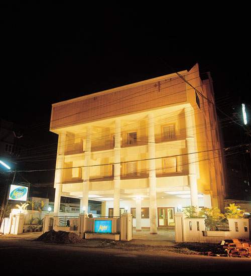 Hotel%20Abad%20Metro%20Cochin%20overview.jpg